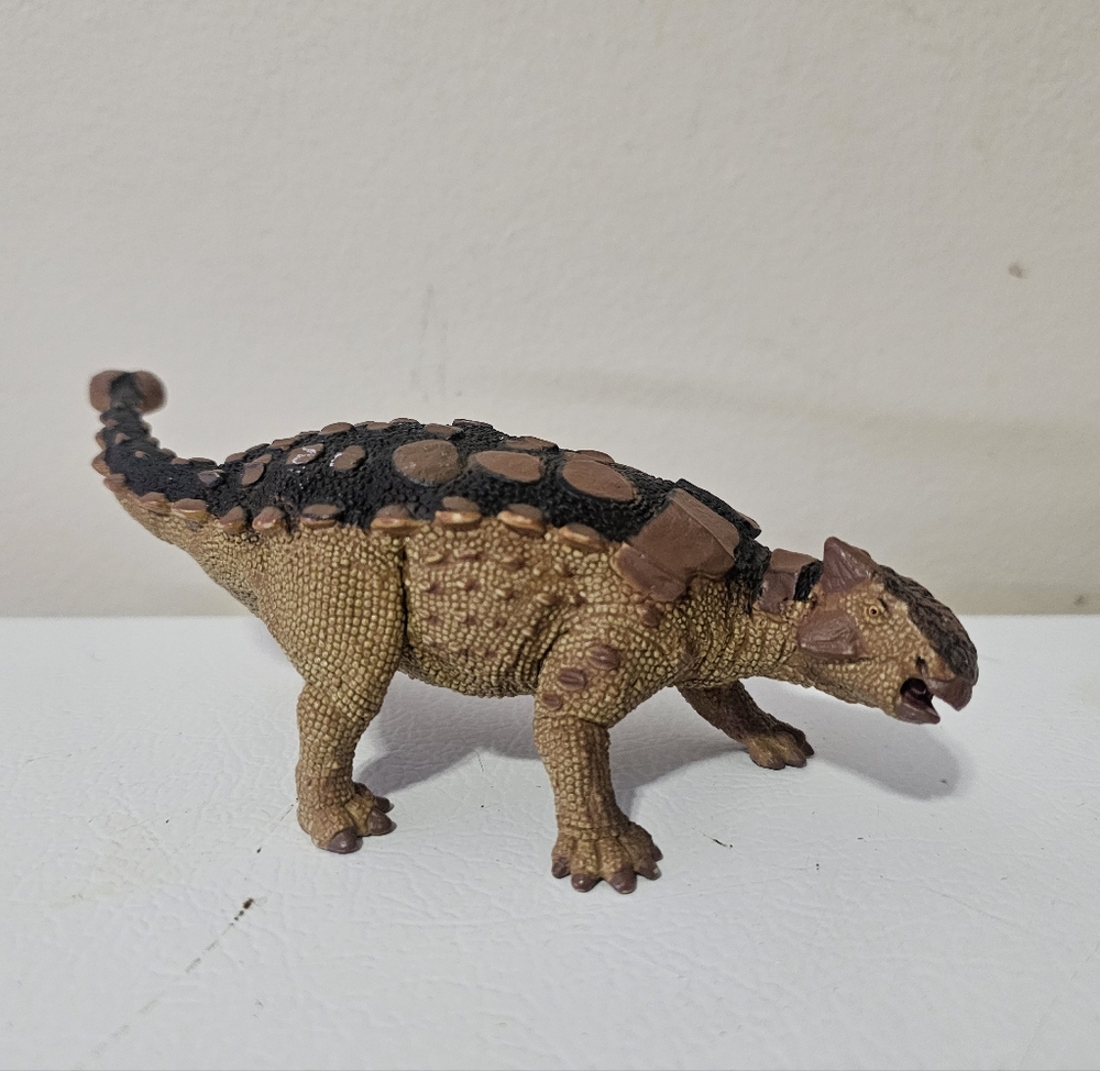 Safari Ltd Ankylosaurus Figure